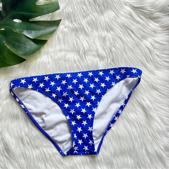 ⭐️ 🇺🇸 Sexy ‘USA ’ Bikini Bottoms - Picture 1 of 7